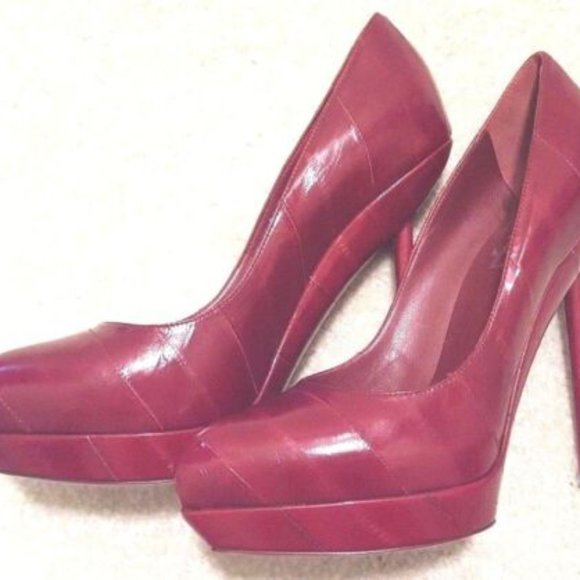 NEW 100% AUTHENTIC YVES SAINT LAURENT "DIVINE" Eel Skin Pump 8.5 - Picture 4 of 7